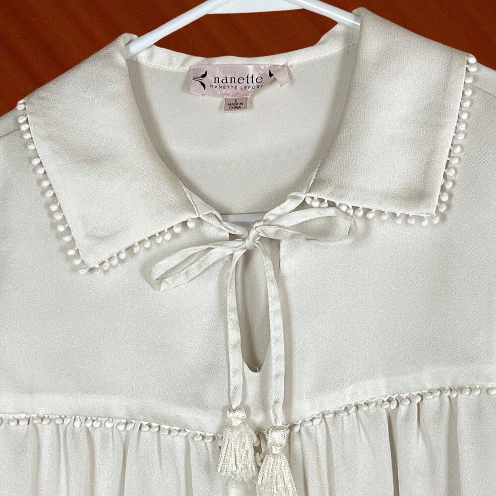 Nanette Lepore Vintage Style Crepe Textured Cream Feminine Blouse